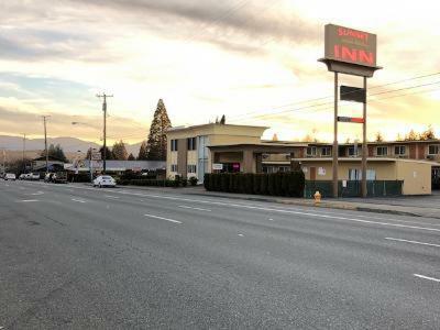 Sunset Inn Grants Pass Exterior photo